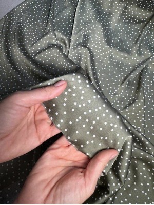 Шелк " Армани " . Оттенок " Горох фисташка "