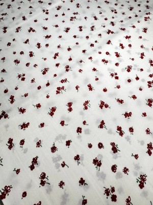 Вискозный шелк (оттенок "Белый", принт "Красные цветы") 