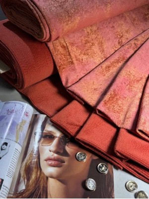 Вельвет  "Рубчик" в оттенке  "Терракот "